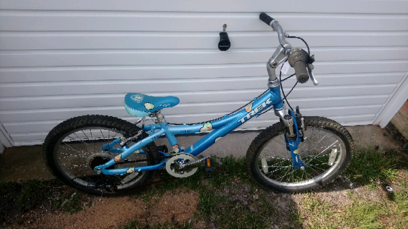 trek mt60 weight
